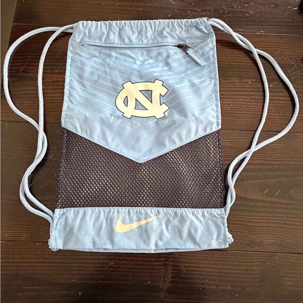 Nike Light Blue and Black Drawstring Backpack